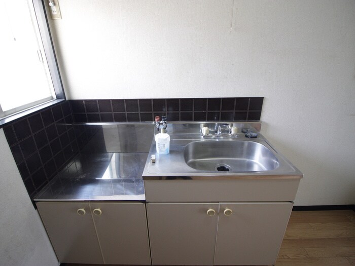 物件内観写真8　(キッチン)