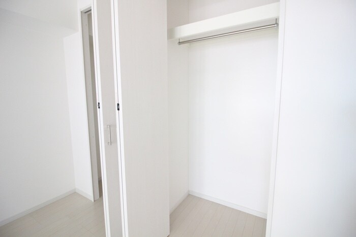 物件内観写真11　(収納)