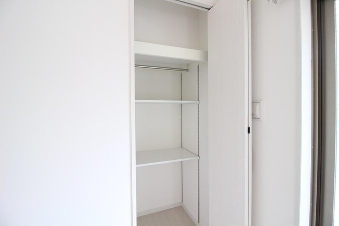 物件内観写真15　(収納)