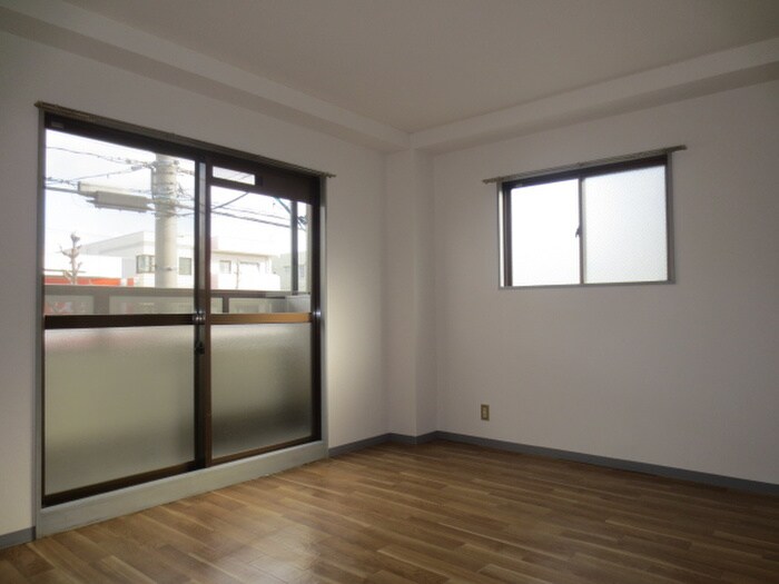 物件内観写真11　(居室)