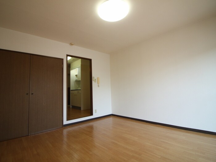 物件内観写真18　(居室)