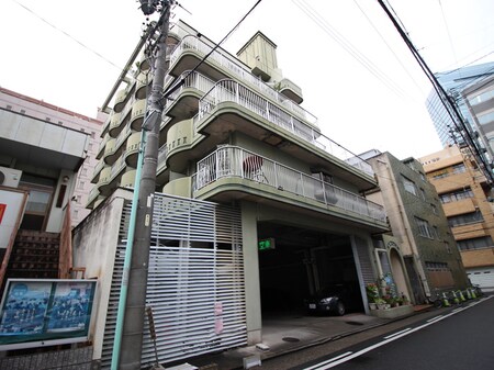 名駅ハイツ外観写真