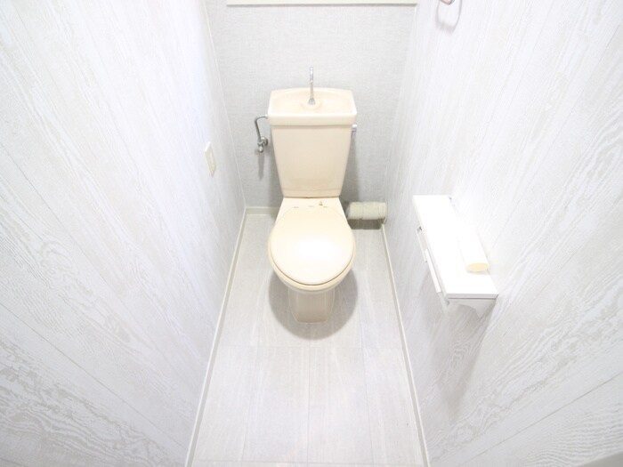 物件内観写真10　(トイレ)