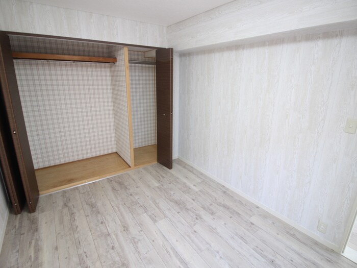 物件内観写真16　(居室)