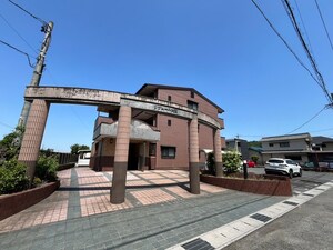 リヴェ－ル大高外観写真
