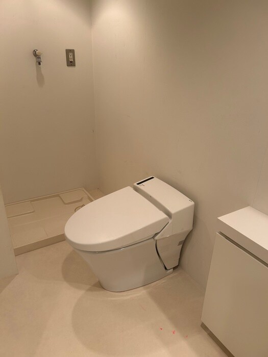 物件内観写真16　(トイレ)