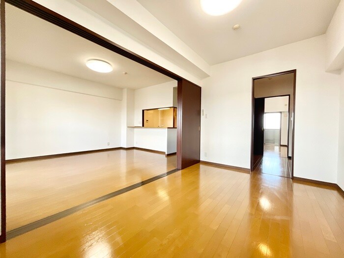 物件内観写真8　(居室)