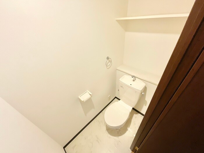 物件内観写真16　(トイレ)