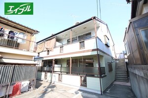 ヒルズロイヤル外観写真