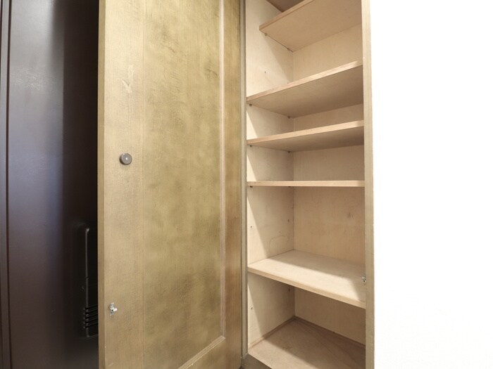 物件内観写真14　(靴箱)