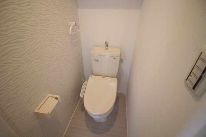 物件内観写真13　(トイレ)