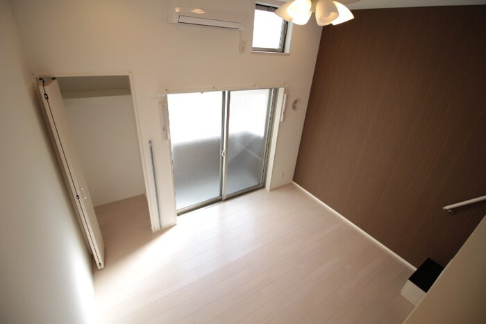 物件内観写真19　(居室)