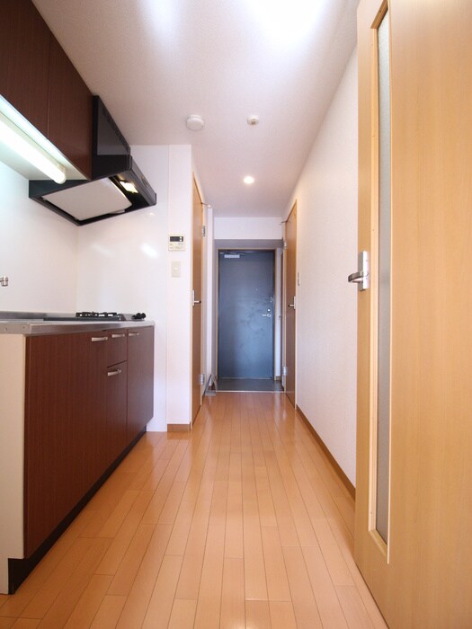 物件内観写真15　(廊下)