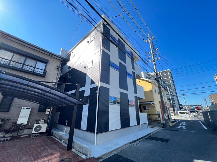 物件外観写真1　(外観写真)