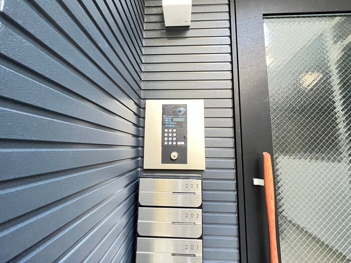 物件外観写真6　(建物設備)