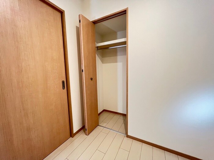 物件内観写真10　(収納)