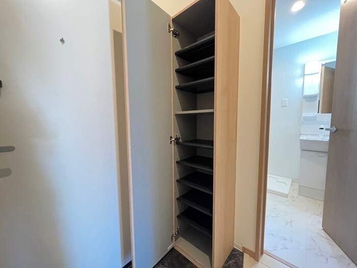 物件内観写真22　(靴箱)