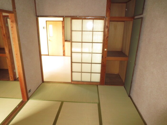 物件内観写真15　(居室)