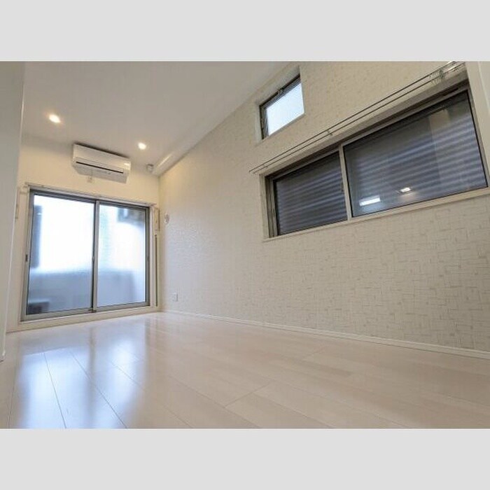 物件内観写真8　(廊下)