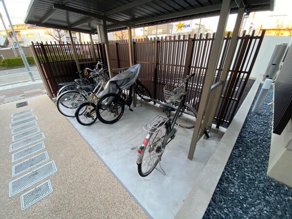 駐輪場