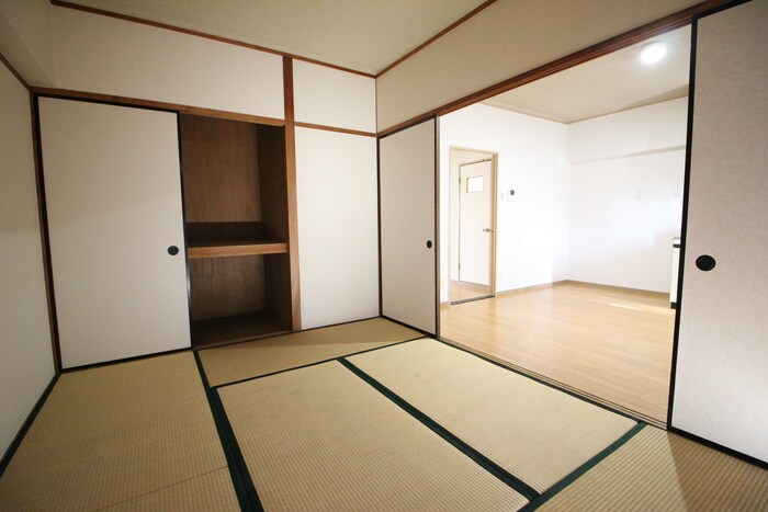 物件内観写真22　(居室)