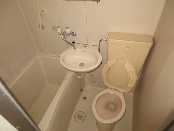 物件内観写真12　(バス／シャワールーム等)