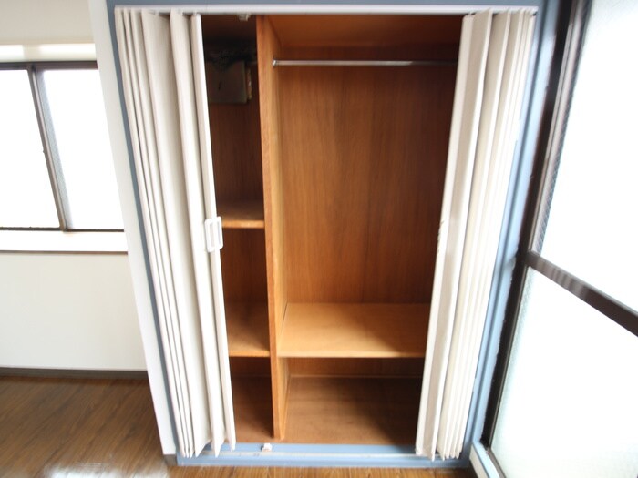 物件内観写真15　(収納)