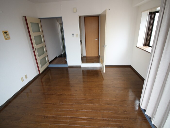 物件内観写真18　(居室)