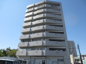 リアライズ矢田川外観写真