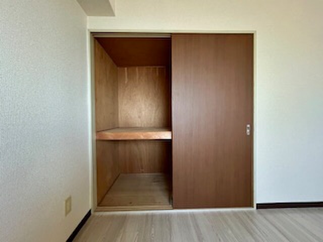物件内観写真9　(収納)