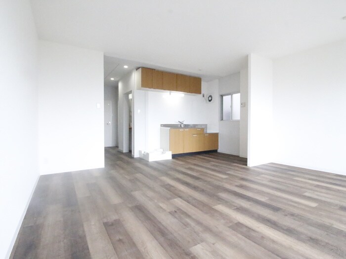 物件内観写真7　(居室)