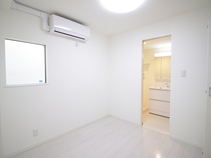 物件内観写真15　(内観写真)