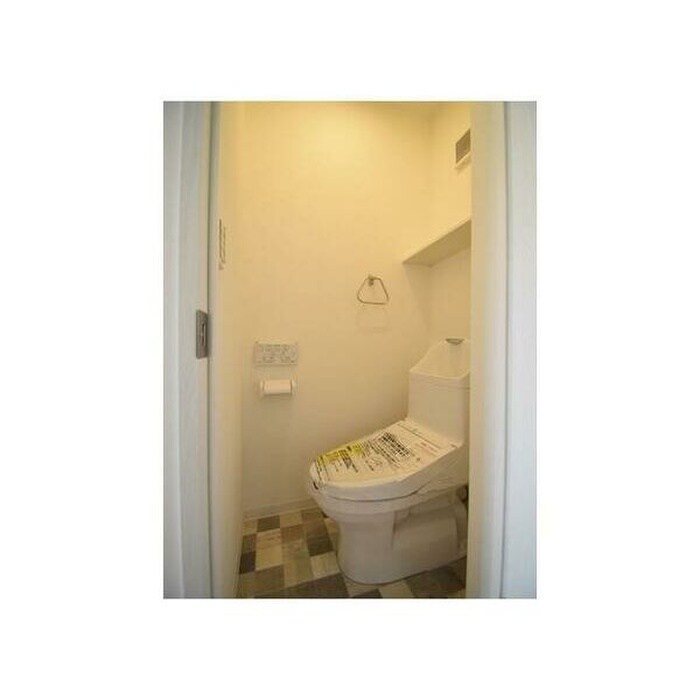 物件内観写真13　(トイレ)