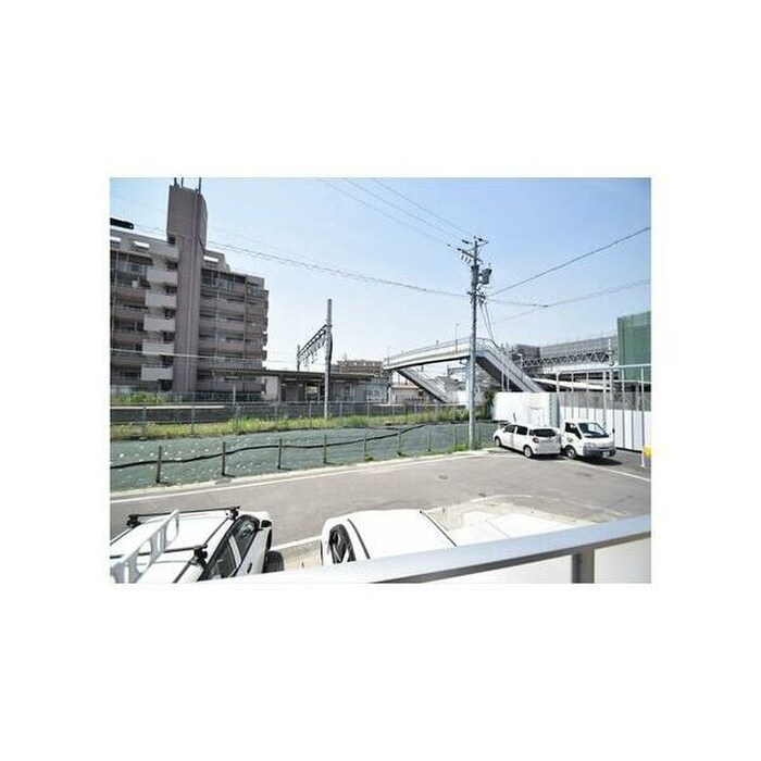 物件内観写真15　(室内からの展望)