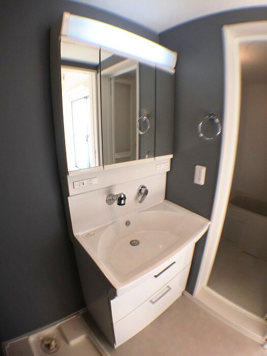 物件内観写真17　(洗面)