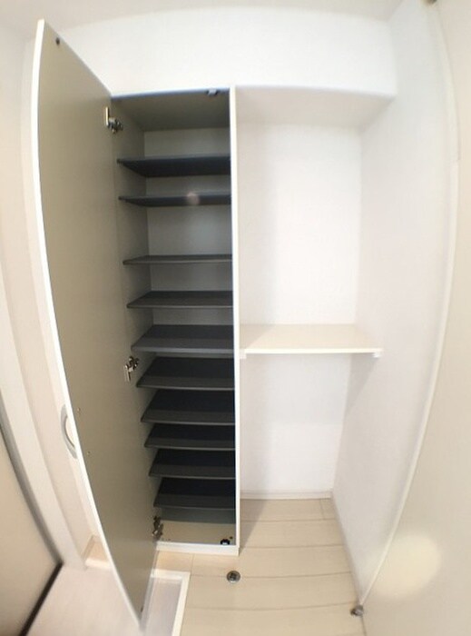 物件内観写真21　(靴箱)