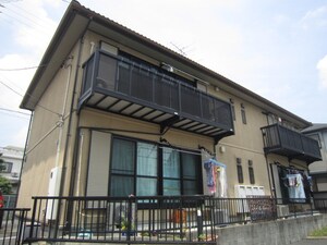 ファミールCUBE外観写真