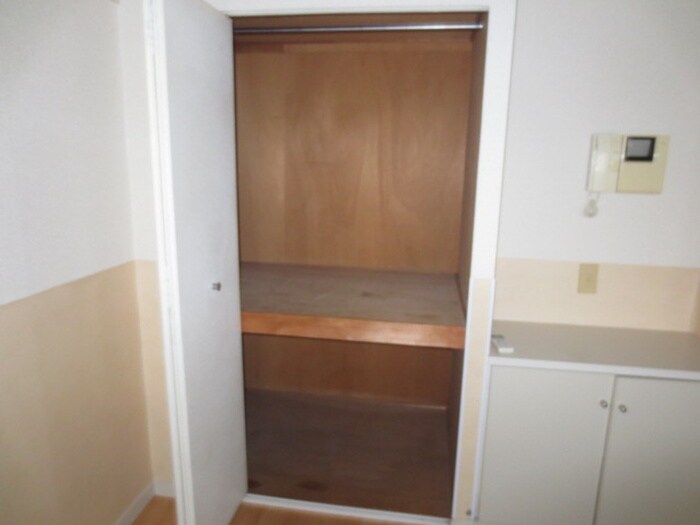物件内観写真9　(収納)