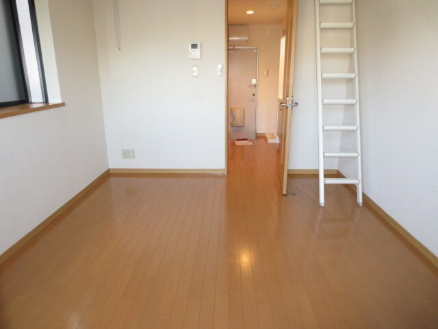 物件内観写真9　(居室)