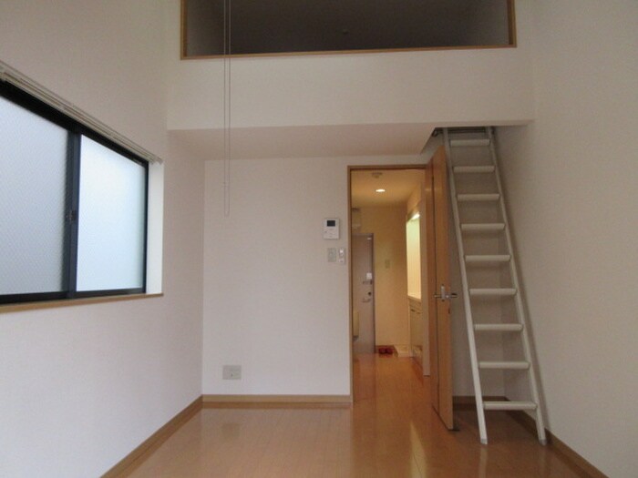 物件内観写真13　(居室)