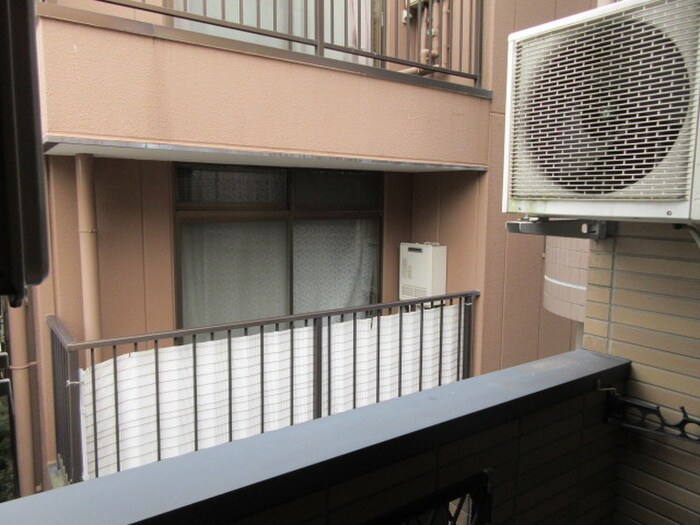 物件内観写真19　(室内からの展望)