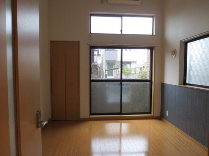 物件内観写真21　(居室)