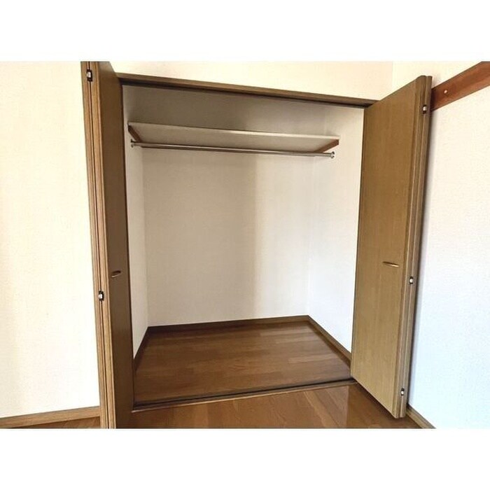 物件内観写真14　(収納)