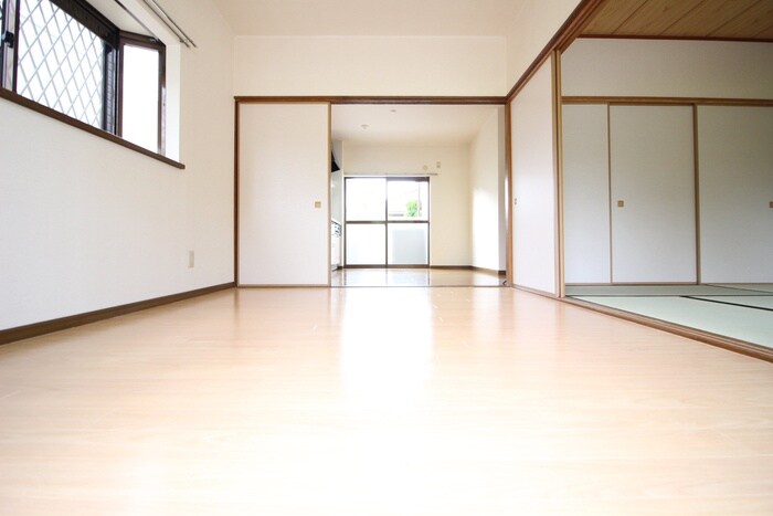 物件内観写真7　(居室)