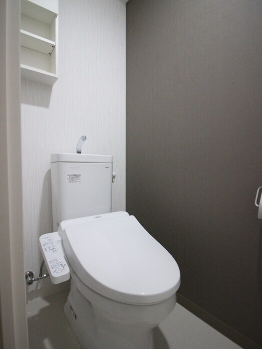 物件内観写真11　(トイレ)
