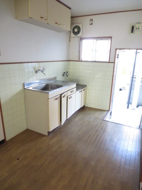 物件内観写真8　(キッチン)