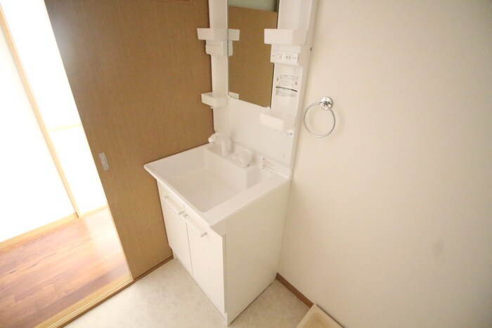 物件内観写真10　(洗面)