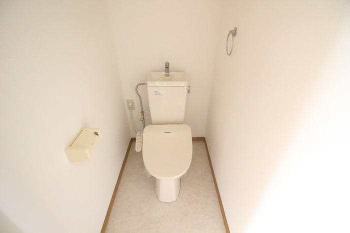 物件内観写真13　(トイレ)