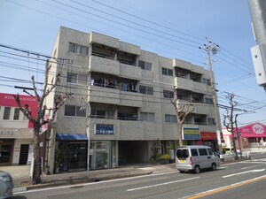 柴田ビル外観写真