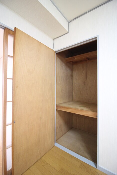 物件内観写真15　(収納)